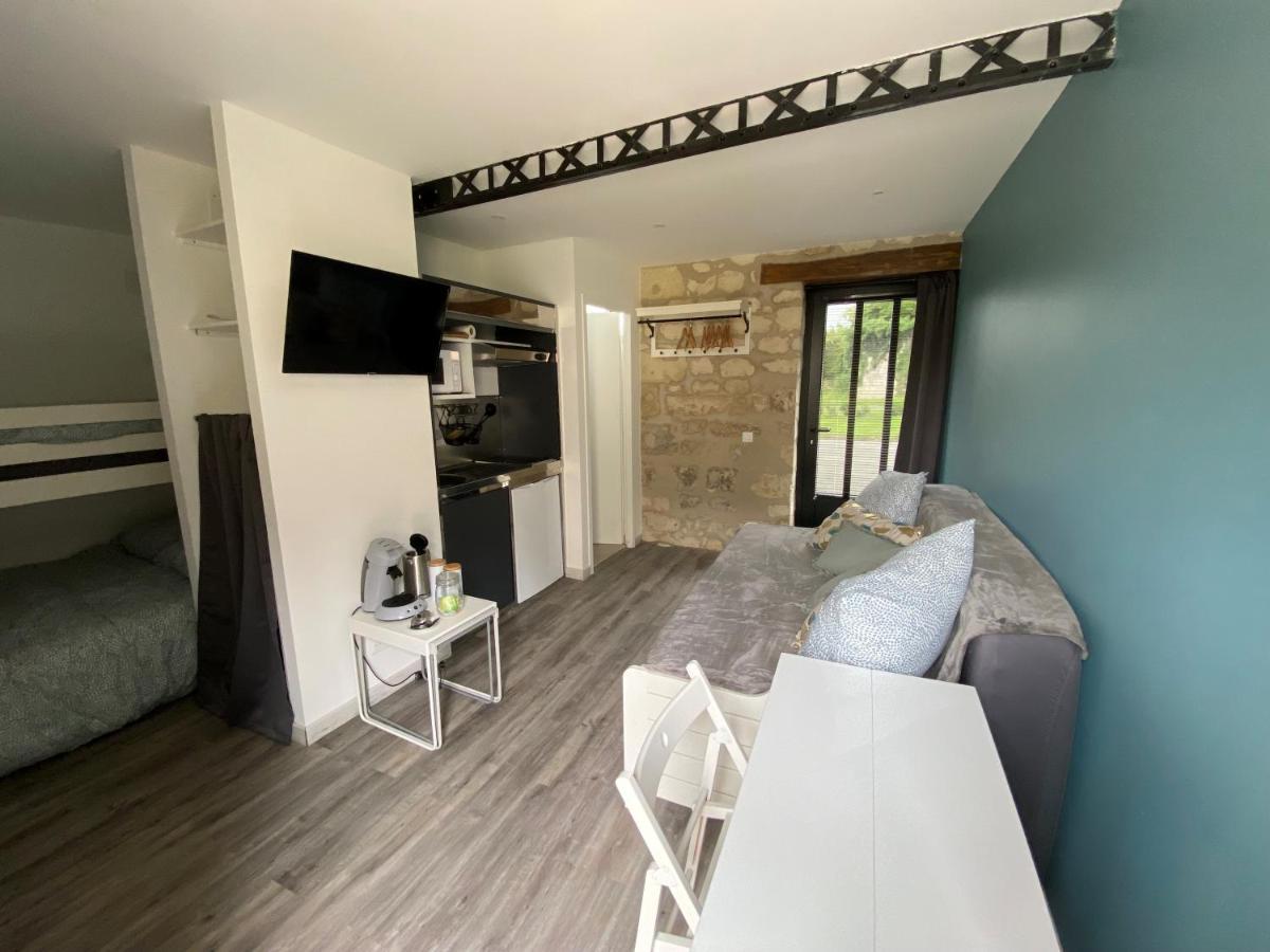 Studio Indre Climatise, La Halte De Cuze, Aux Abords De La Loire A Velo Huismes Exterior foto